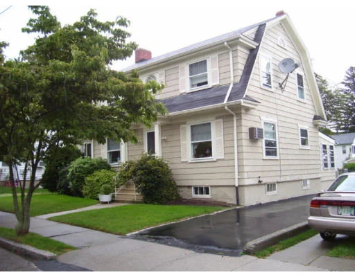 Photo of 25 Acacia St.