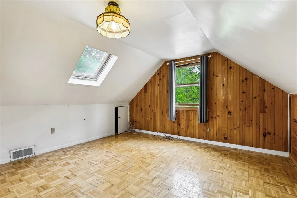 Photo of 24 Richard Dr