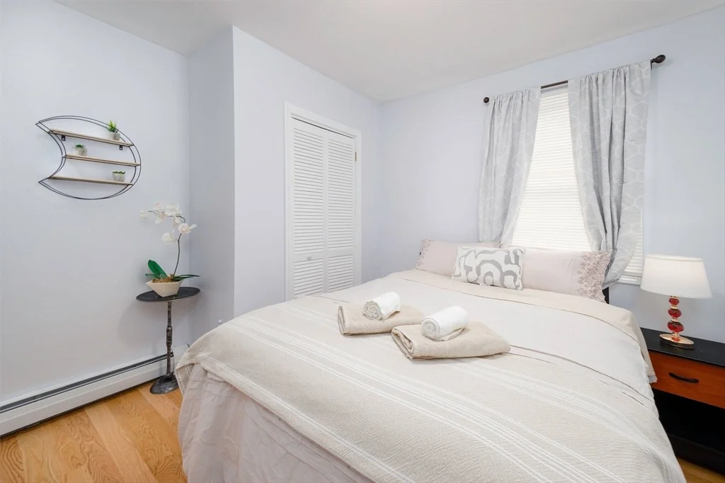 Photo of 8 Myrtle Ave