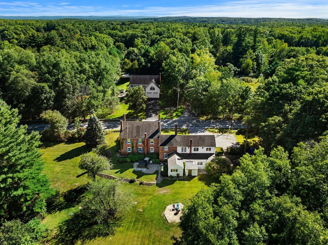 Photo of 53 Groton Rd
