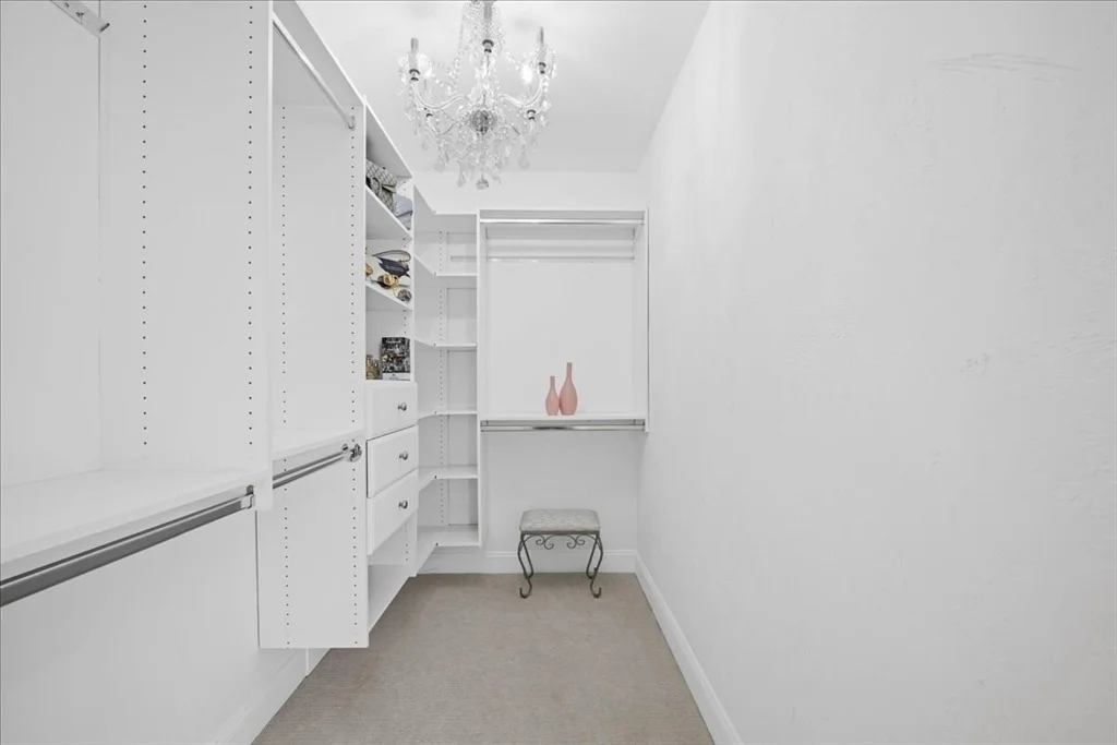 Photo of 6 Silas Dr