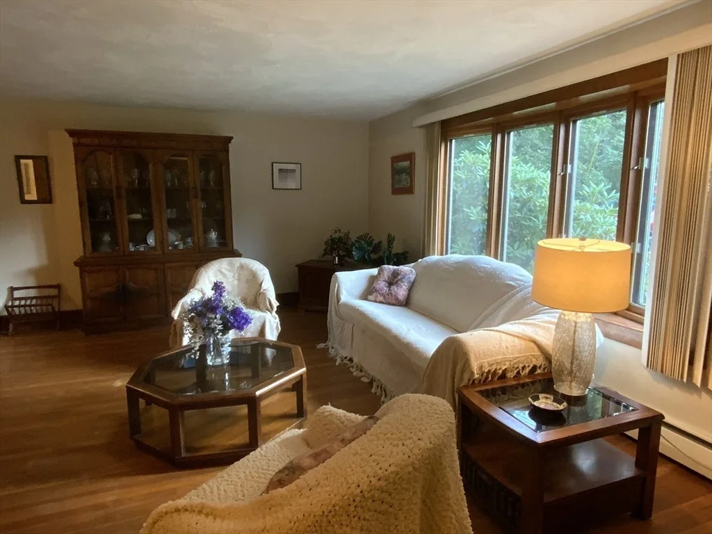 Photo of 1177 Edgell Rd