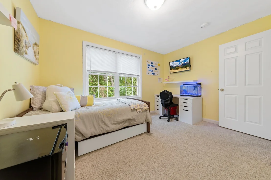 Photo of 115 Cathedral Drive
