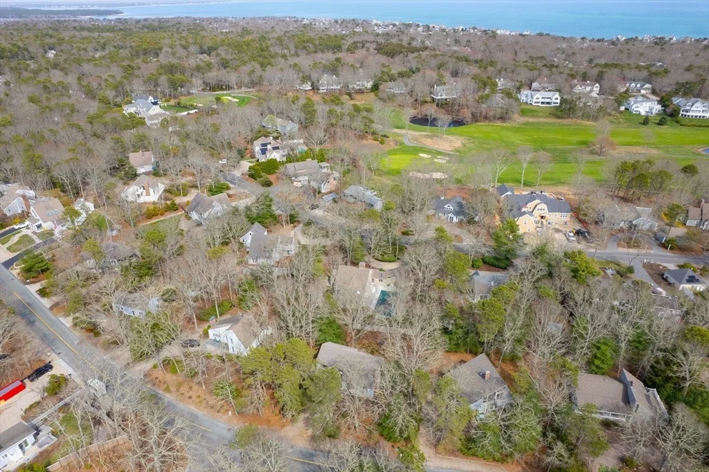 Photo of 213 Fells Pond Rd