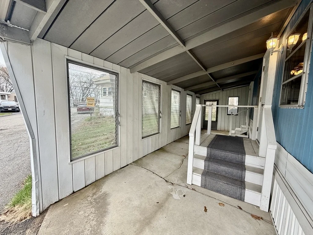 Photo of 38 Lark Dr