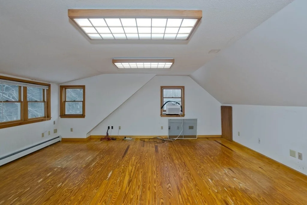 Photo of 94 Amherst Rd