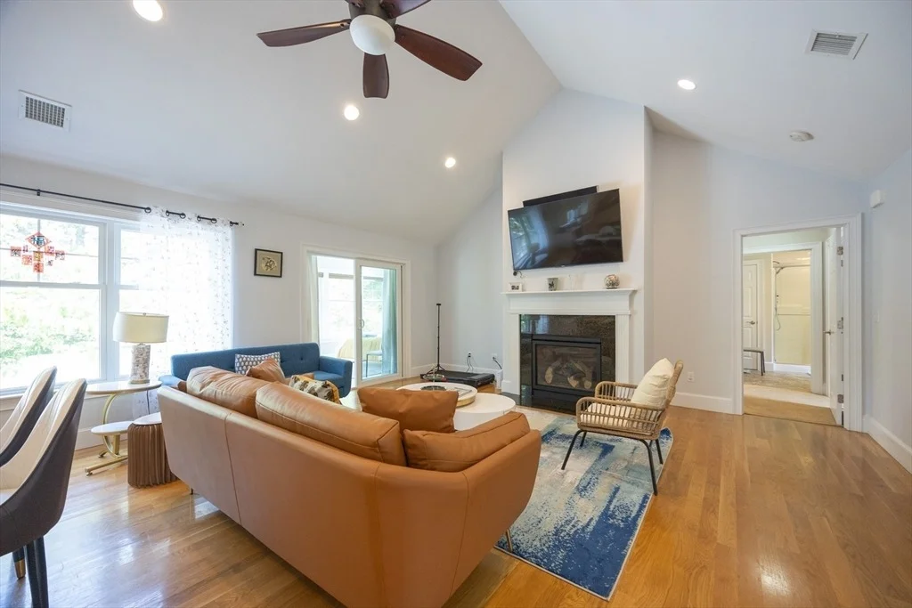 Photo of 5 Spinnaker Ln