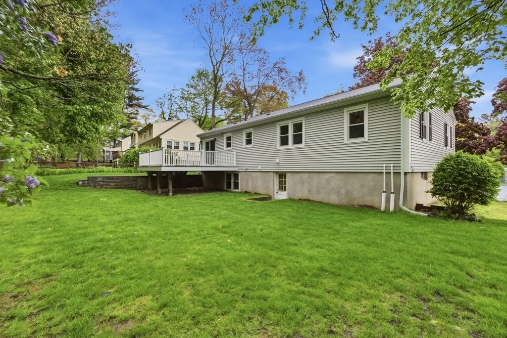 Photo of 141 Pine Ridge Rd