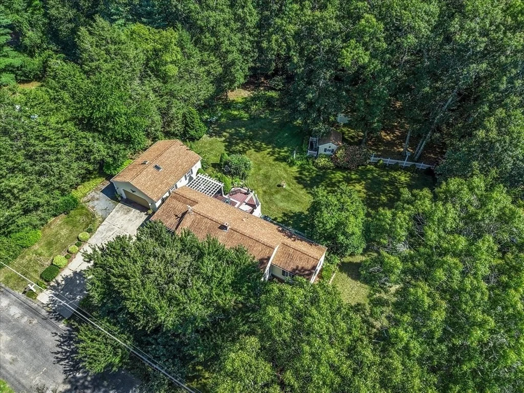 Photo of 28 Lawrence Rd