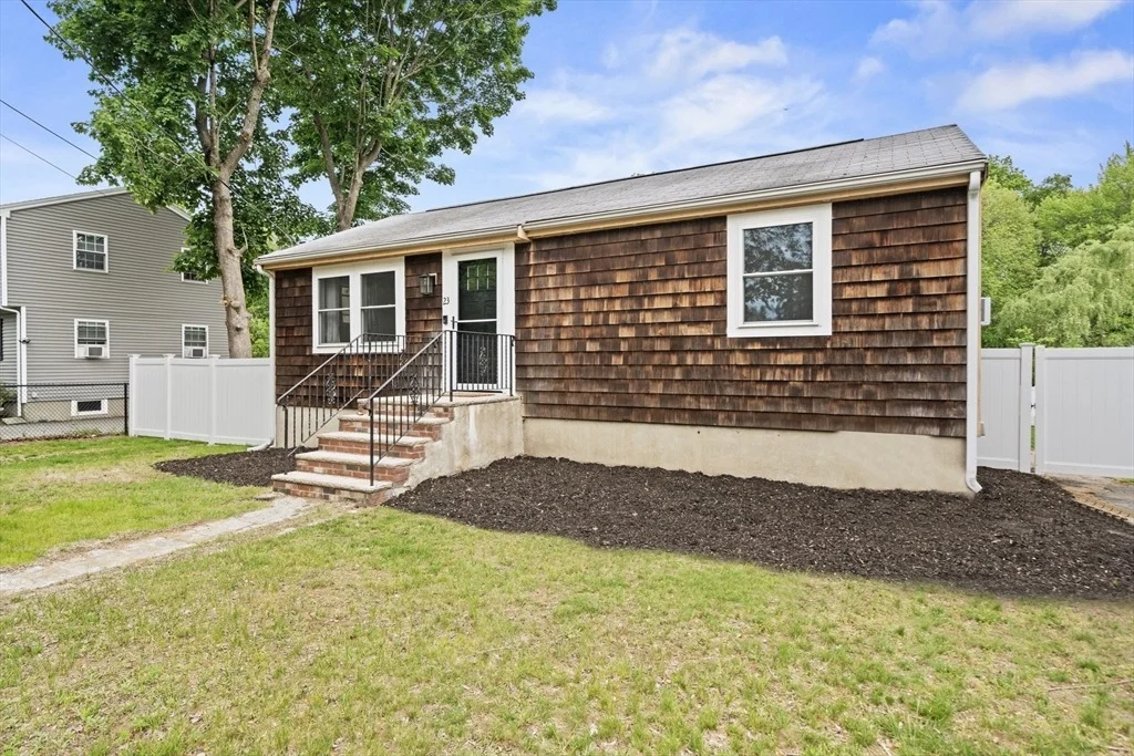 Photo of 23 Leland Road