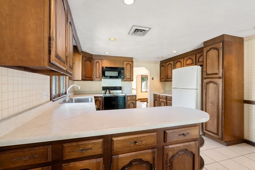 Photo of 15 Cabot Road