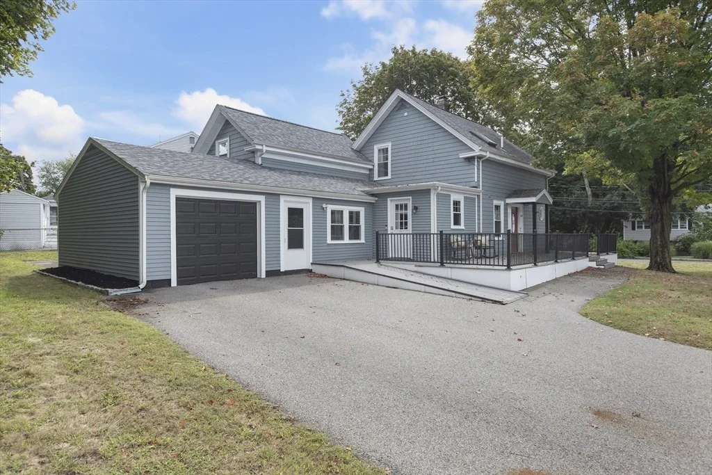Photo of 130 Oak Street