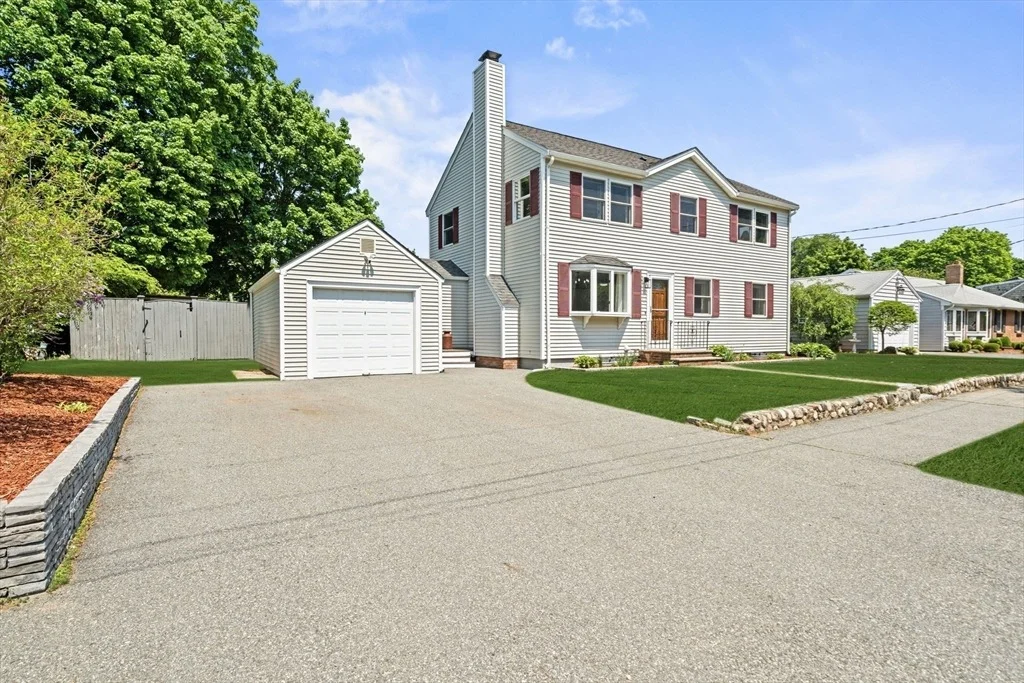 Photo of 13 Douglas Ave