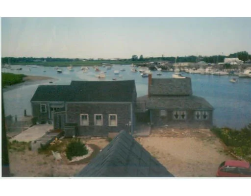 Photo of 249 Bay Avenue