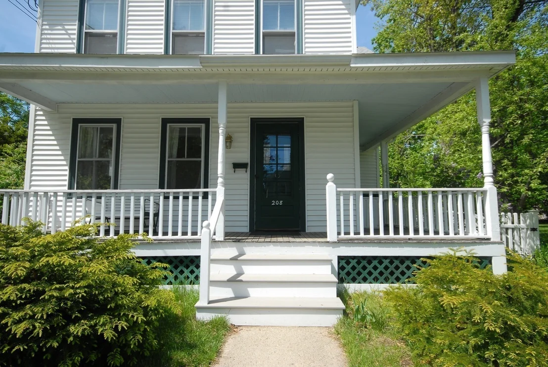 Photo of 208 Central St.
