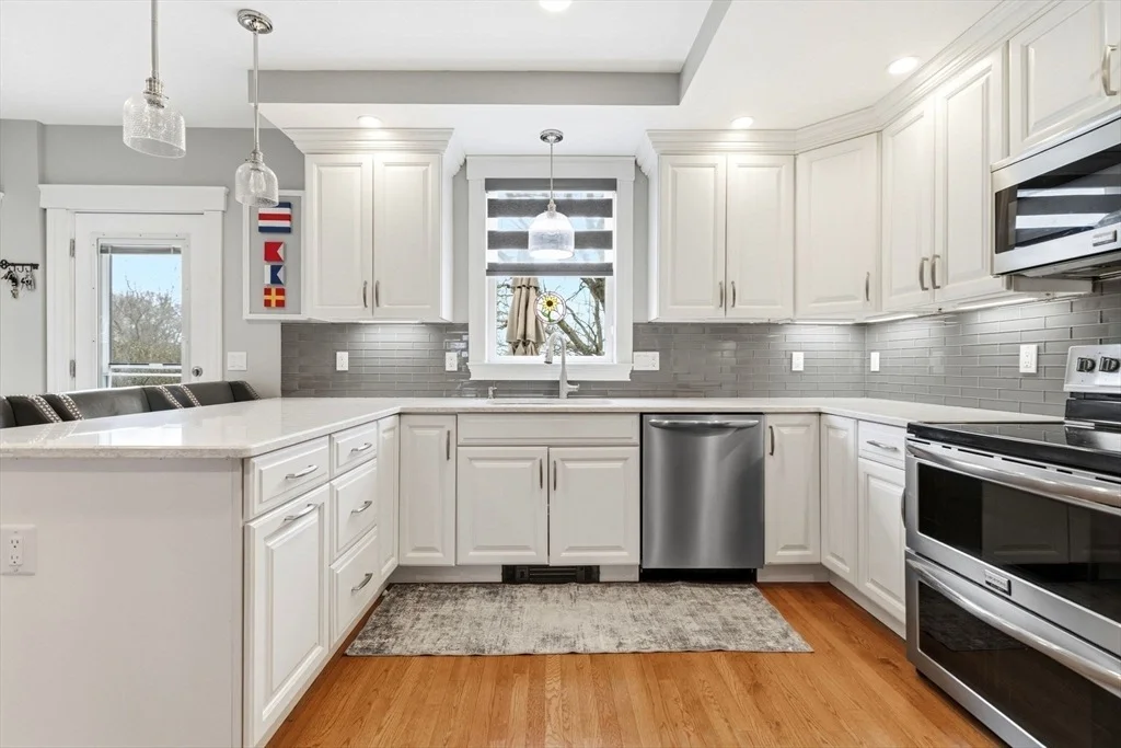 Photo of 176 Forest St