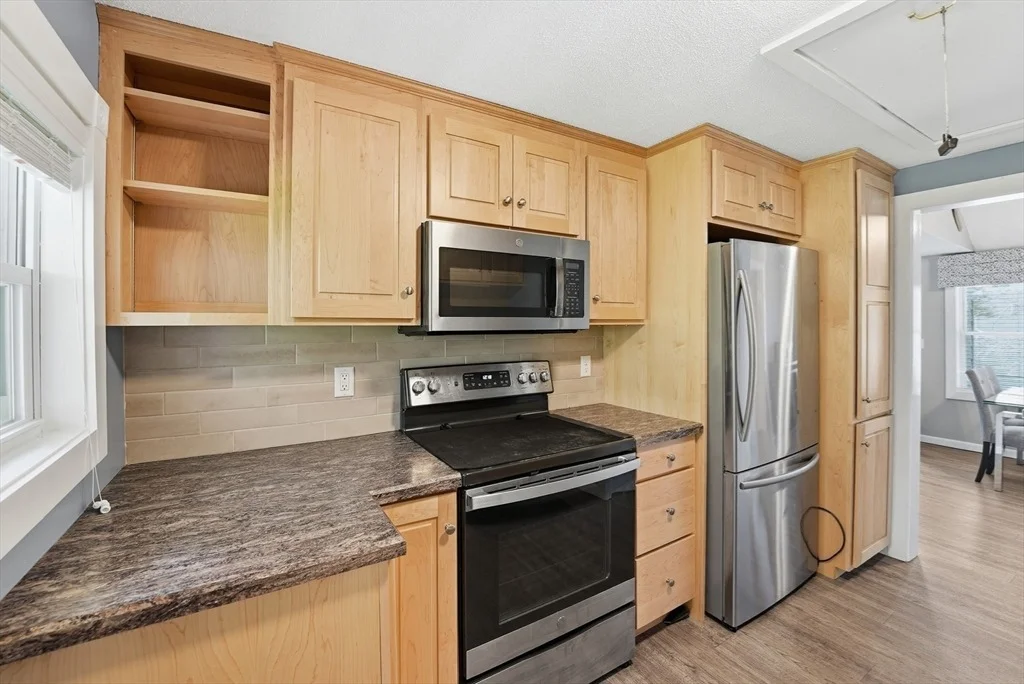Photo of 5 Collette Dr.