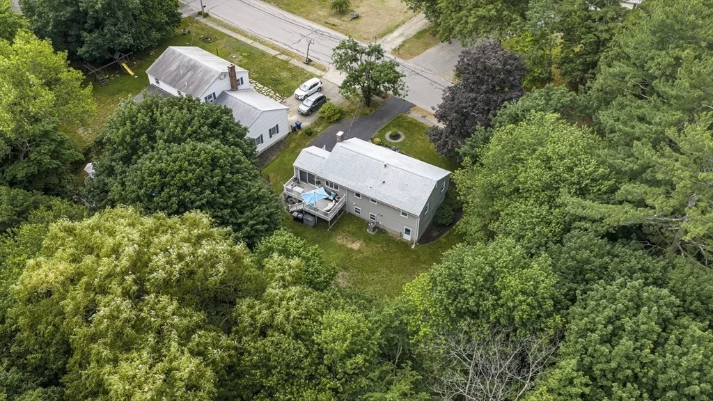 Photo of 33 Farnham Rd