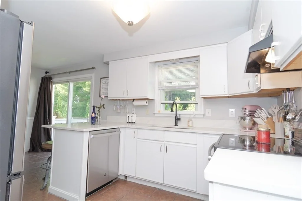 Photo of 444 Knollwood Drive
