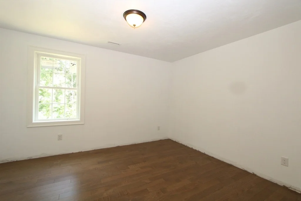 Photo of 2 Tupelo Dr