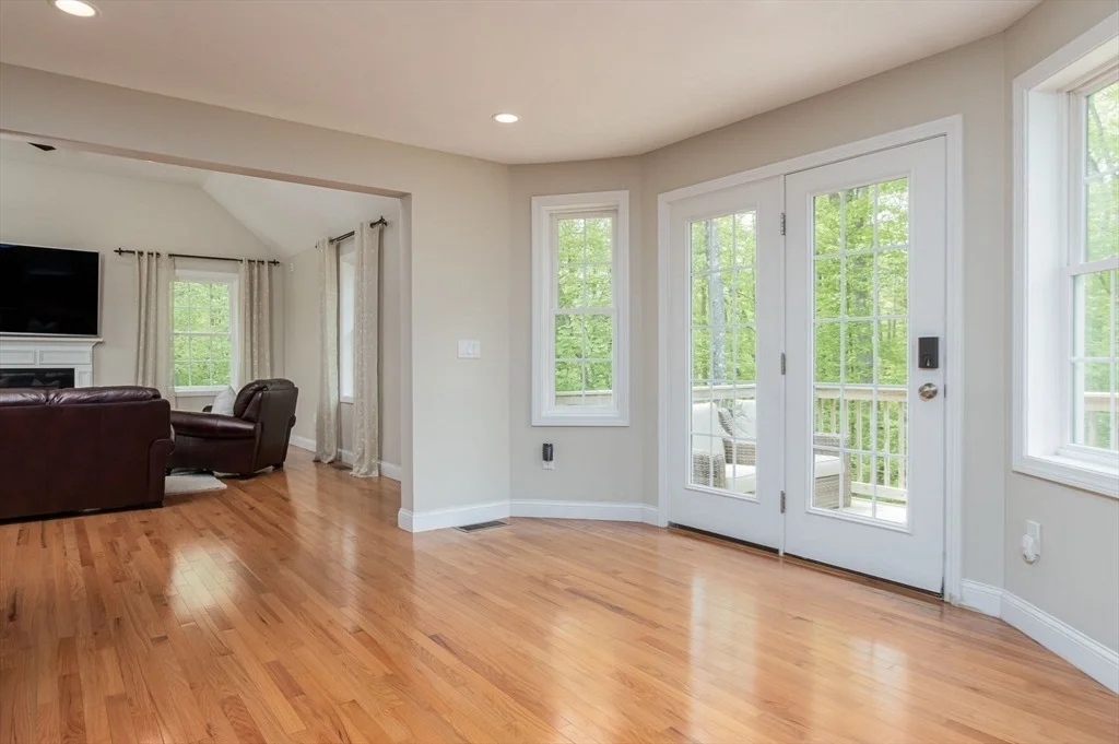 Photo of 78 Tavern Rd