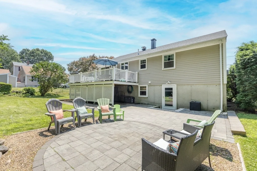 Photo of 27 Hayes Ave