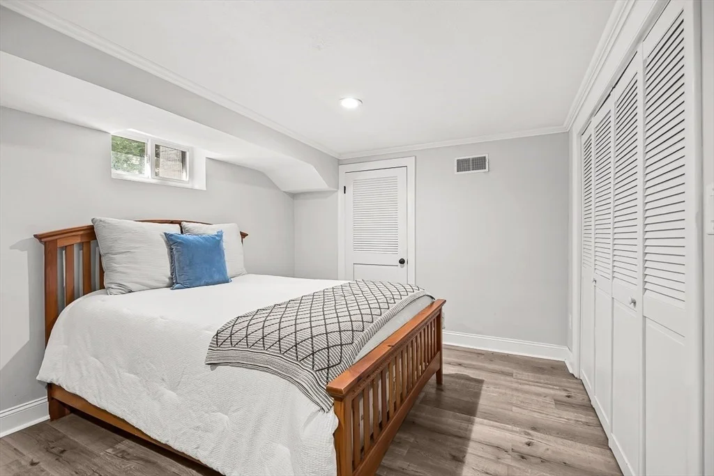 Photo of 21 Willowdale Road