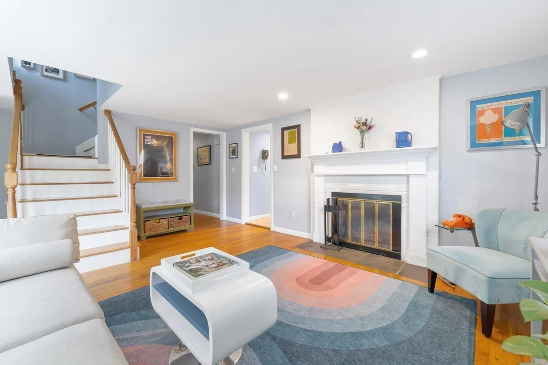 Photo of 23 Leach Ln
