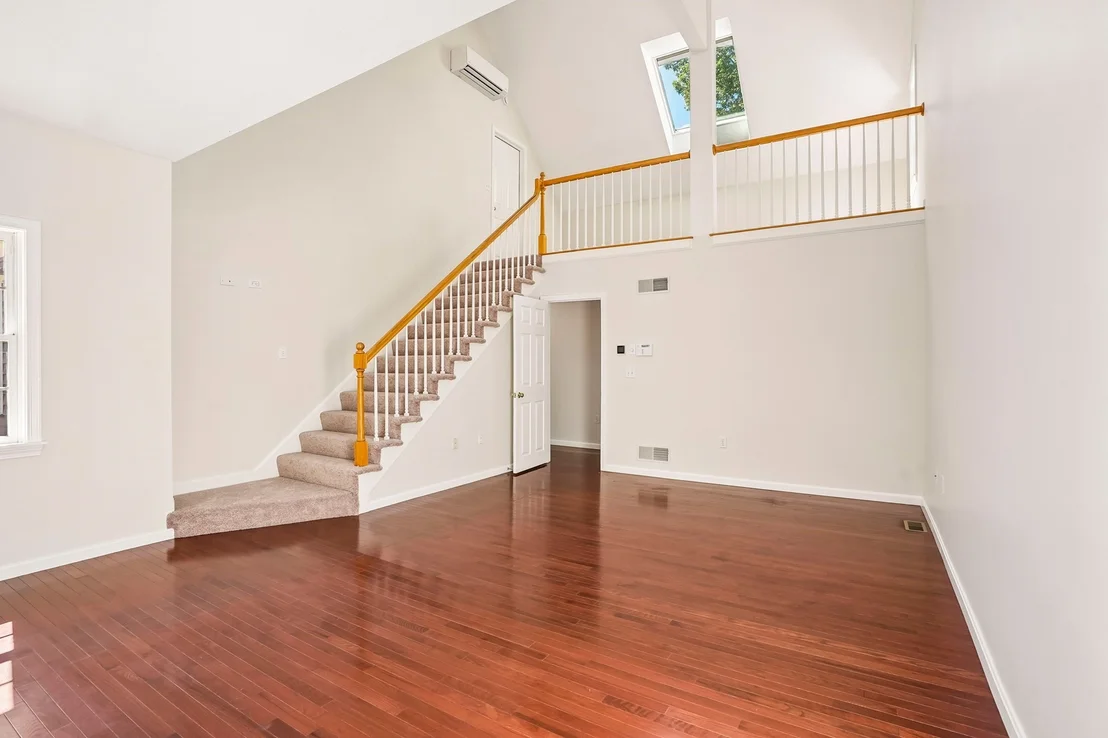 Photo of 5 Steeple Chase Cir