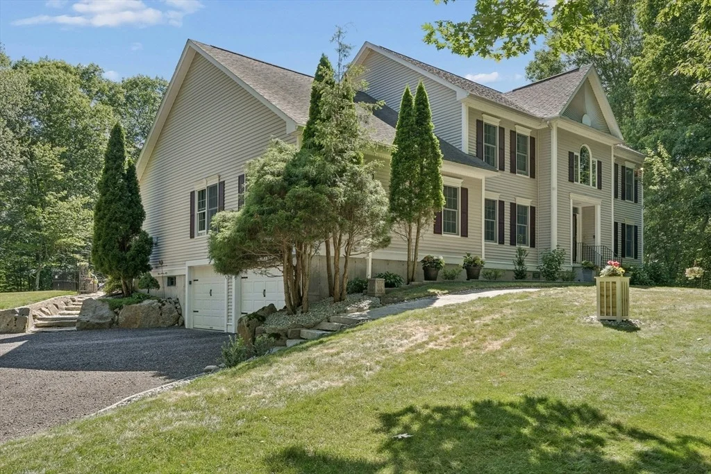 Photo of 203 Maple St