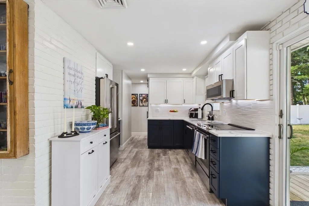 Photo of 67 Leigh St.