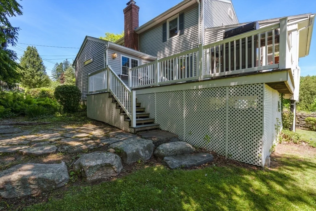 Photo of 25 Everett Ave