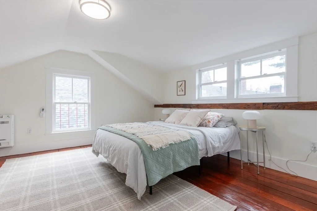 Photo of 20 Maynard Pl.