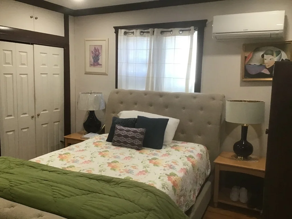 Photo of 22 Maple St