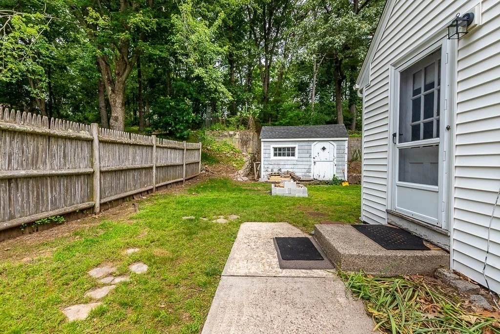 Photo of 70 Fox Meadow Ln