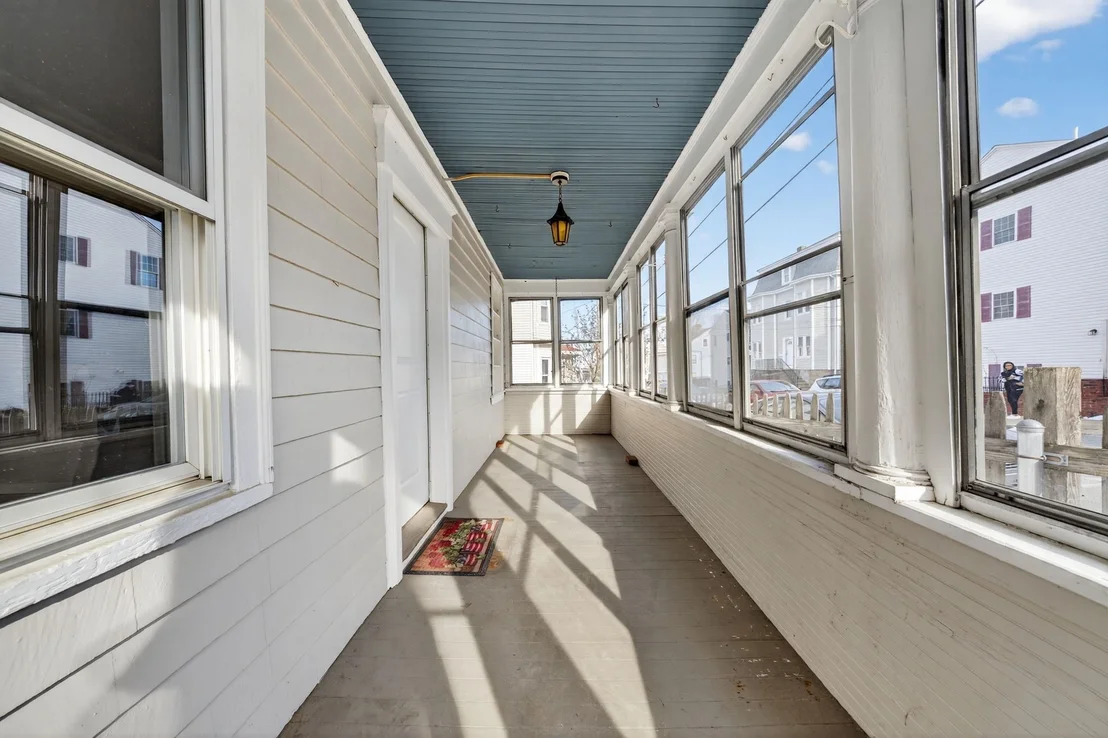 Photo of 165 Grant St