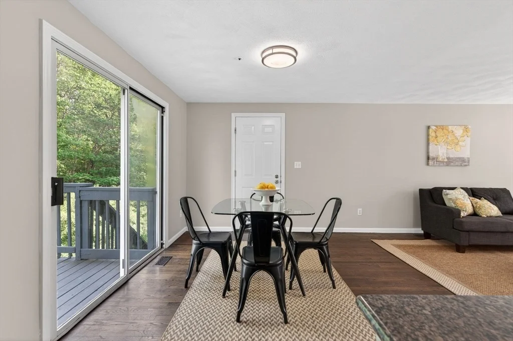 Photo of 30 Bucklin Rd