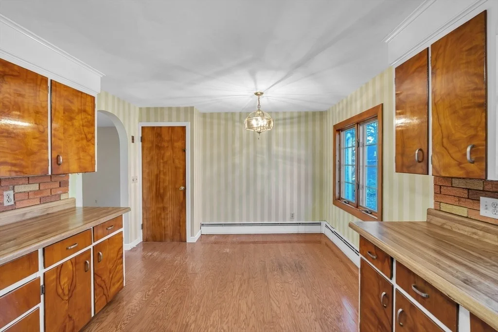 Photo of 4 Taylor Road