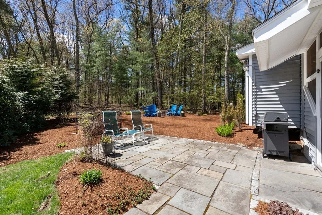 Photo of 32 Sherborne Cir