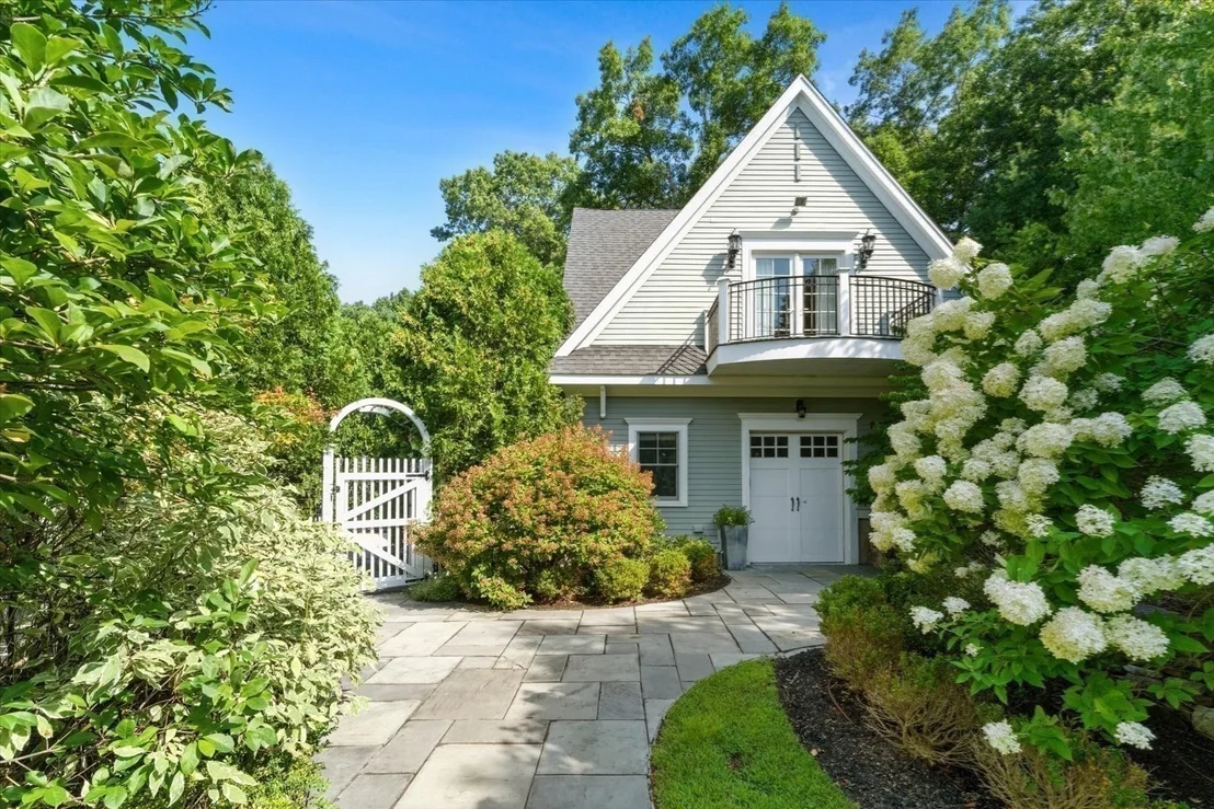Photo of 23 Stonefield Court