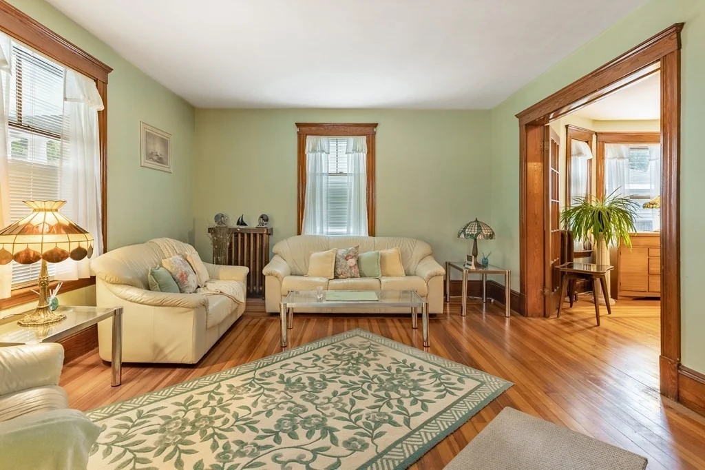 Photo of 10 Virginia Ter