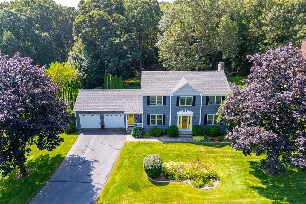 Photo of 238 Elizabeth Dr