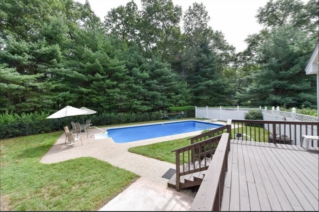 Photo of 29 Pine Ridge Rd