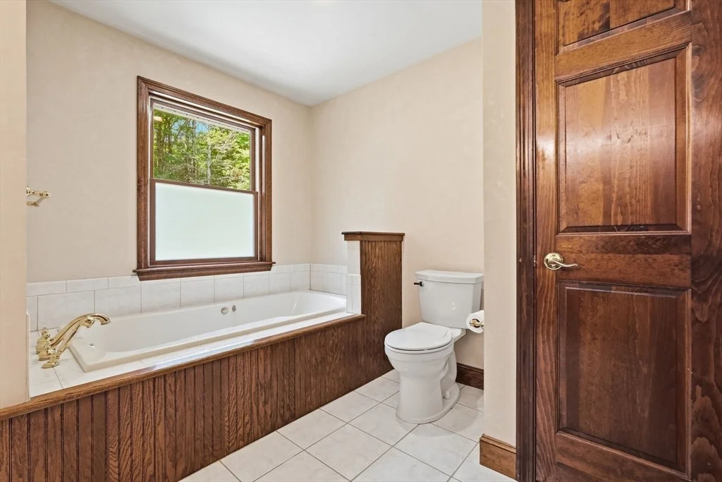 Photo of 46 Laurel Hill Rd