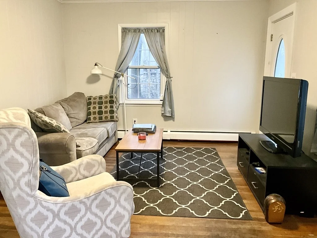 Photo of 12 C St