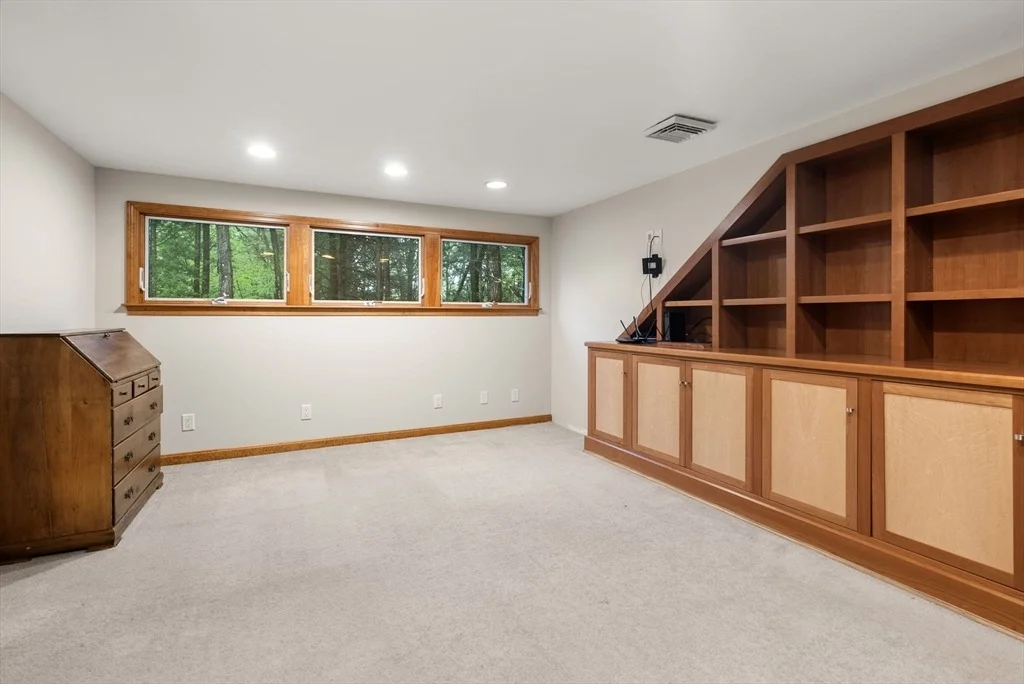 Photo of 44 Carillon Cir