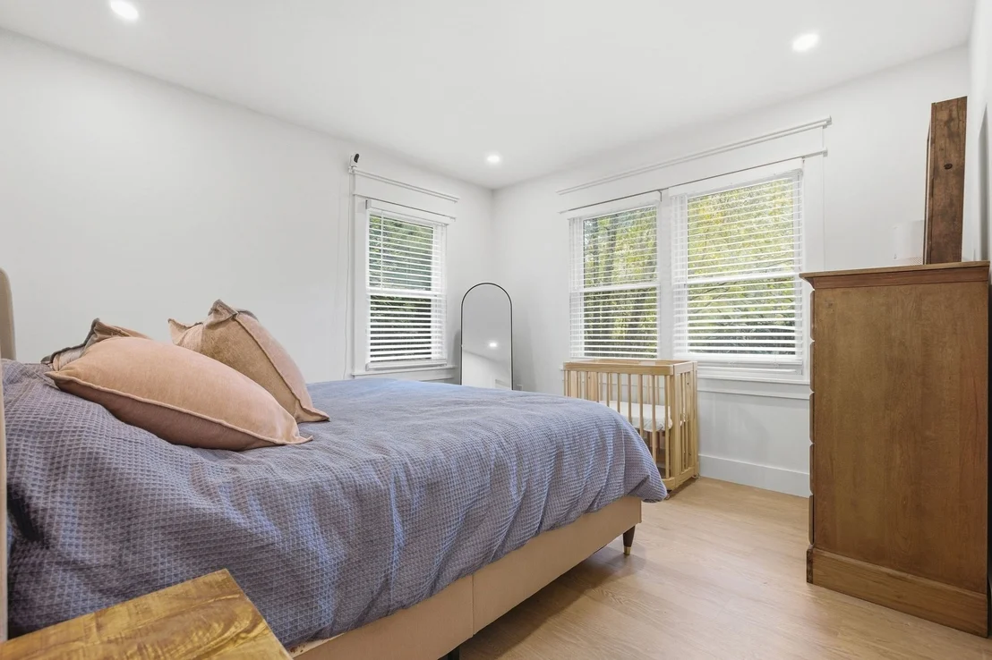 Photo of 25 Howell Road
