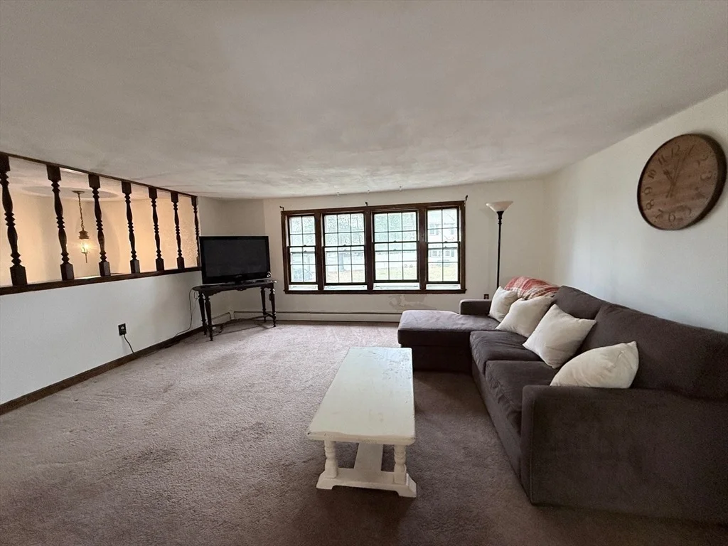 Photo of 9 Robin Road