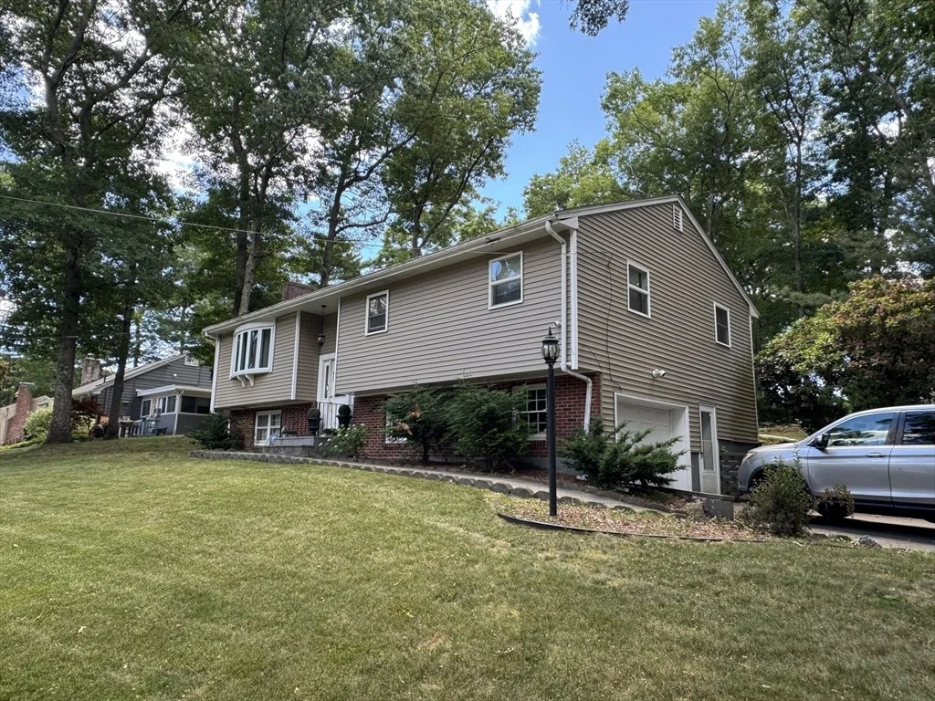 Photo of 149 Thurber Ave