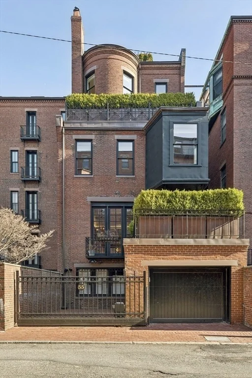 Photo of 55 Commonwealth Avenue